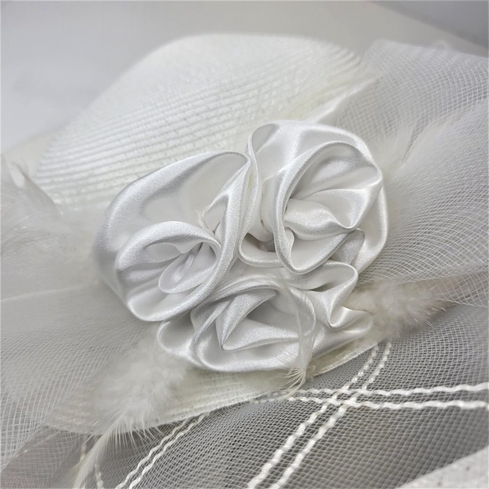 White Satin Ribbon Bows Rosettes Large Wide Brim Hat One Size Fits All - Picture 5 of 12